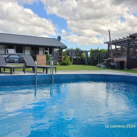 Apartamentowe Ostoja 里沃